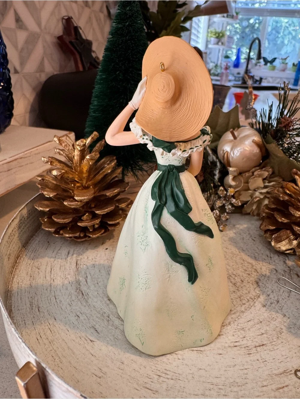 Vintage 1998 Hallmark Keepsake Scarlett O’Hara Ornament (GWTW)